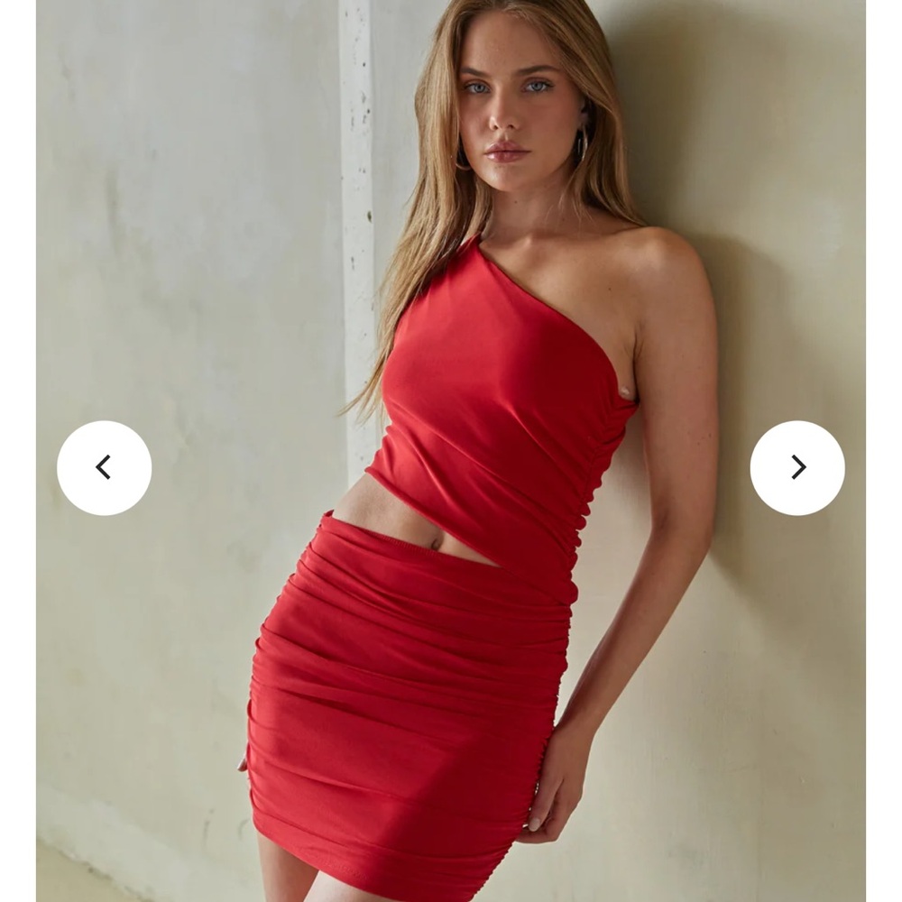 NWT * One Shoulder Mesh Cutout Mini Dress - Red Size Small